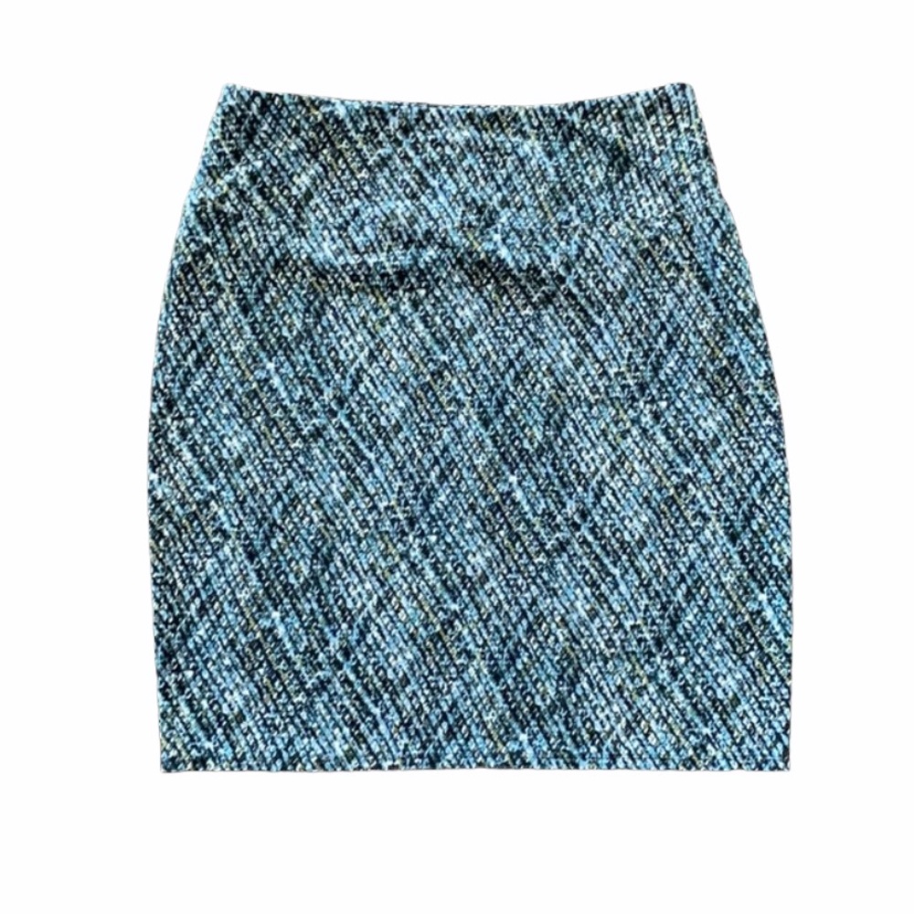 Smooth-fit Pencil skirt